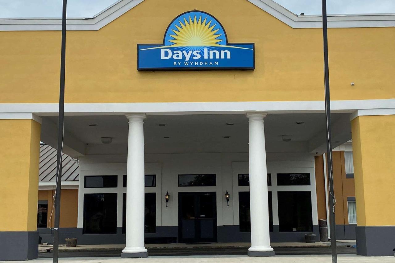 Days Inn By Wyndham Dothan Extérieur photo
