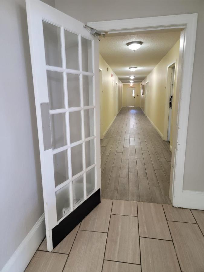 Days Inn By Wyndham Dothan Extérieur photo