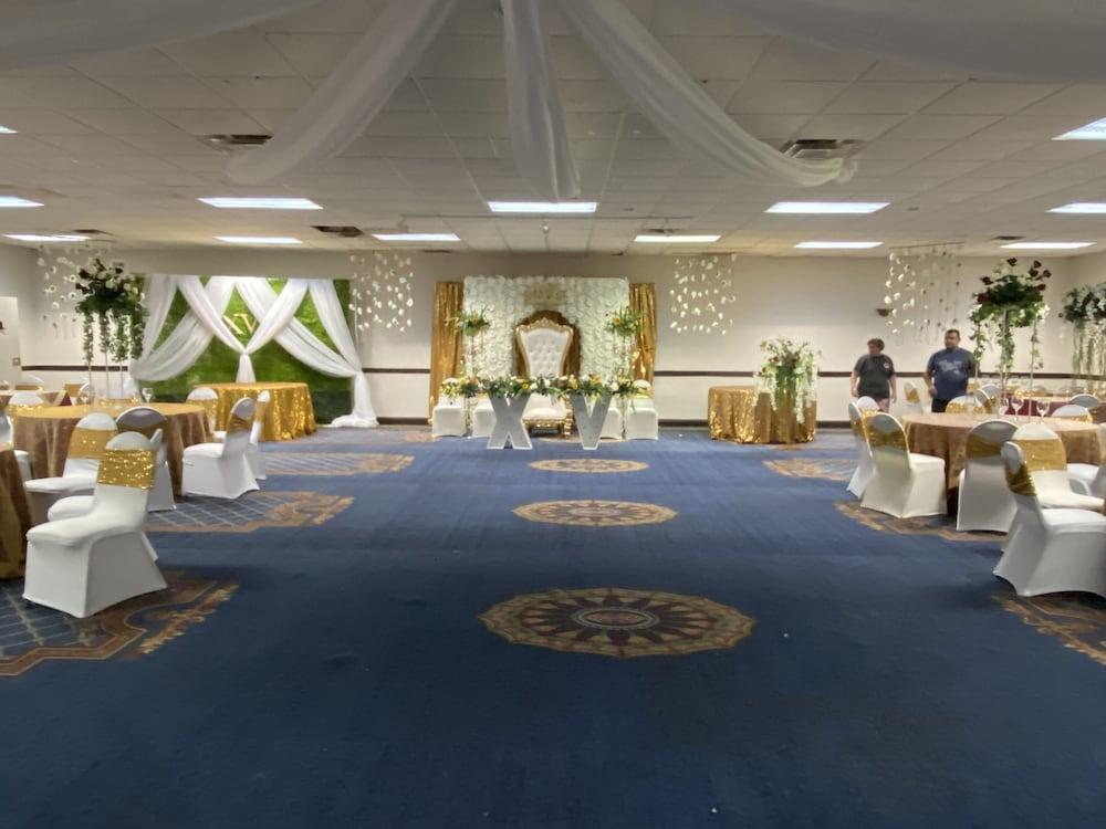 Days Inn By Wyndham Dothan Extérieur photo